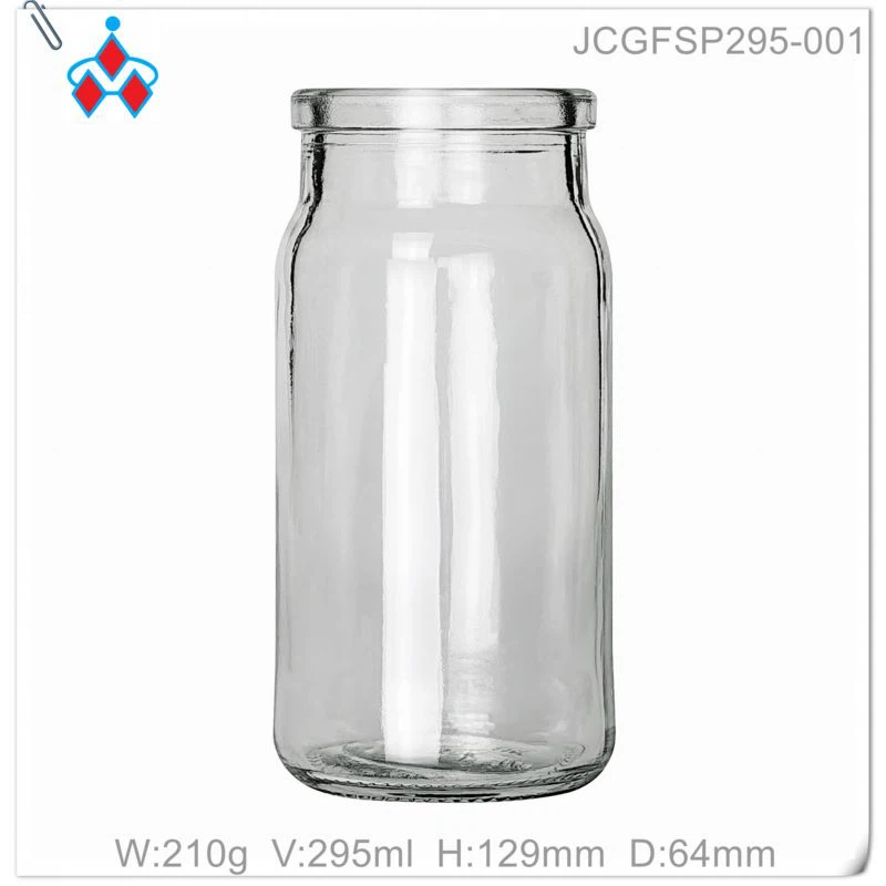 Borcane de conserve de sticlă