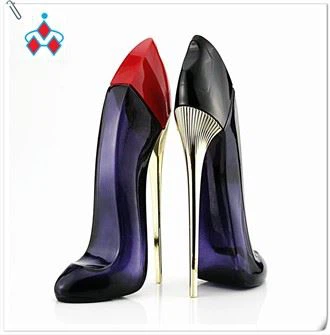 Ambalaj din sticlă cu parfum